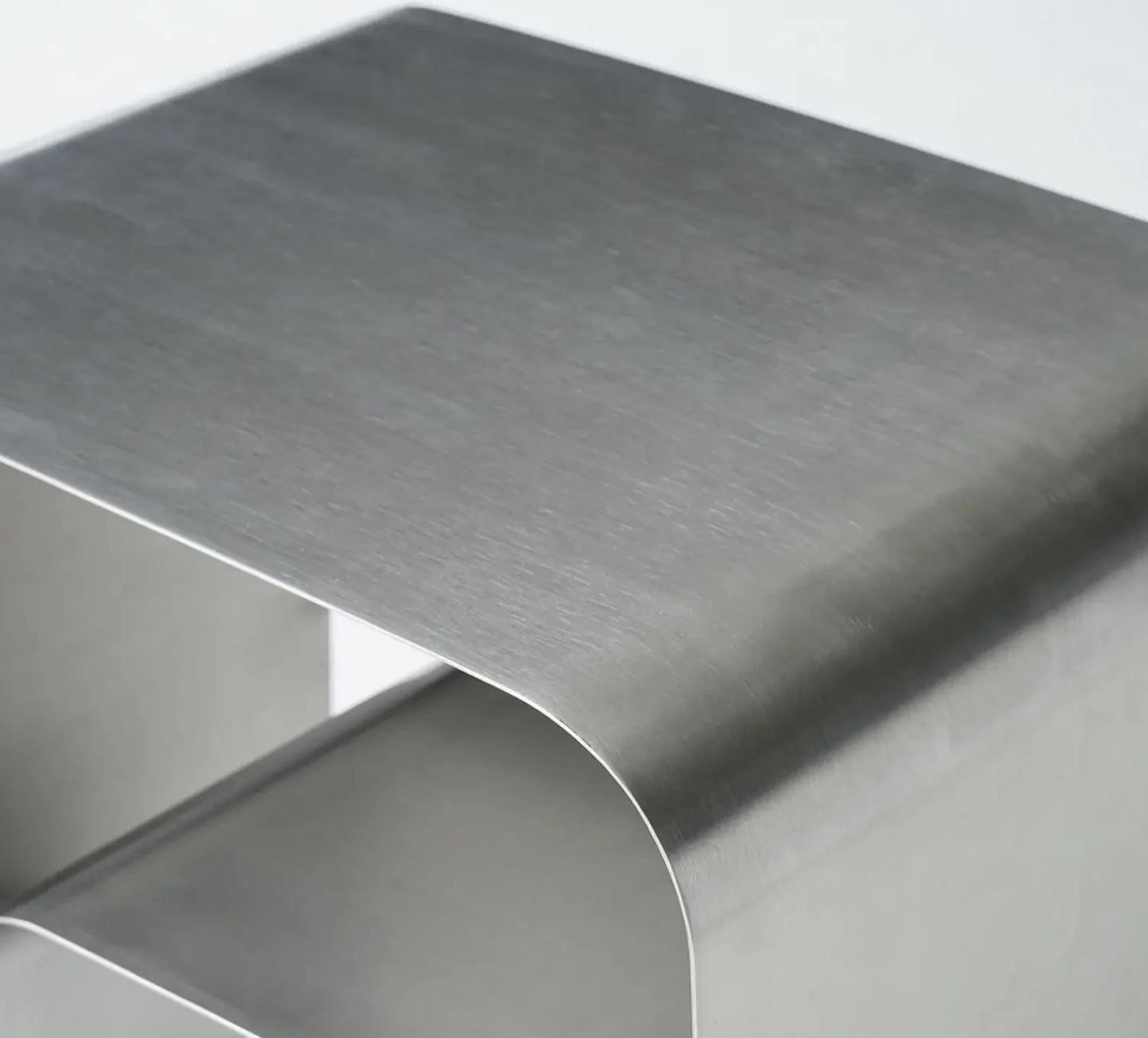 Nuna double N side table